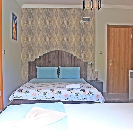 Yeni Foca Butik Otel ภายนอก รูปภาพ