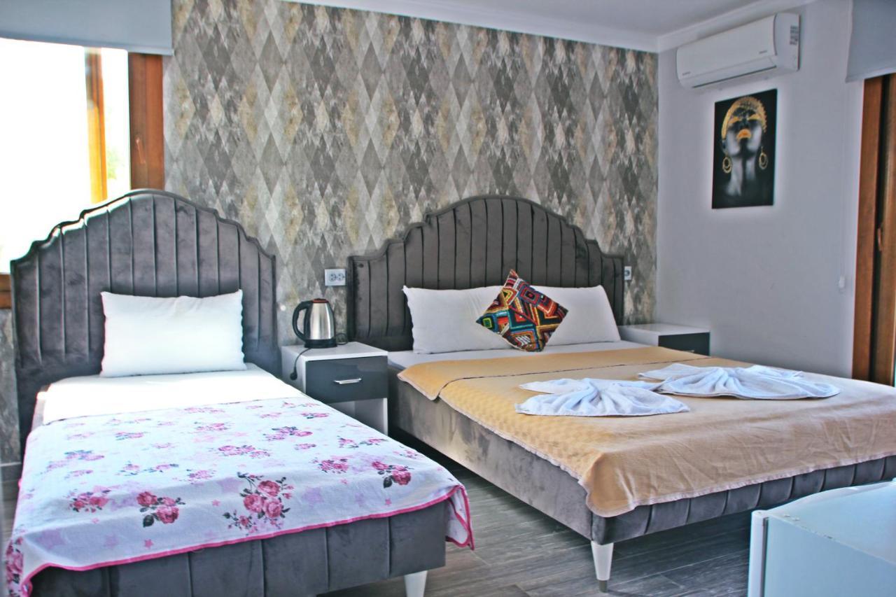 Yeni Foca Butik Otel ภายนอก รูปภาพ