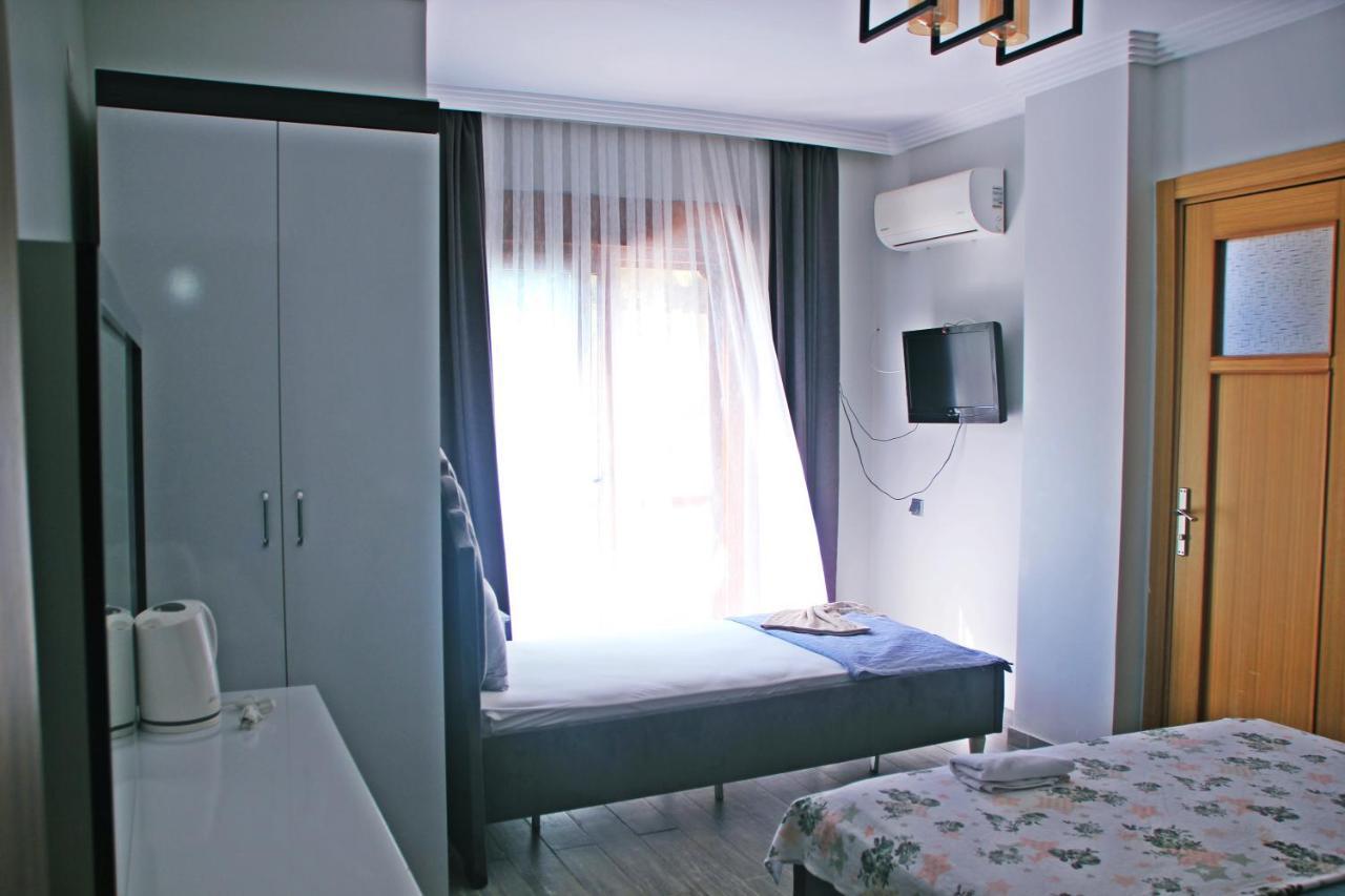 Yeni Foca Butik Otel ภายนอก รูปภาพ